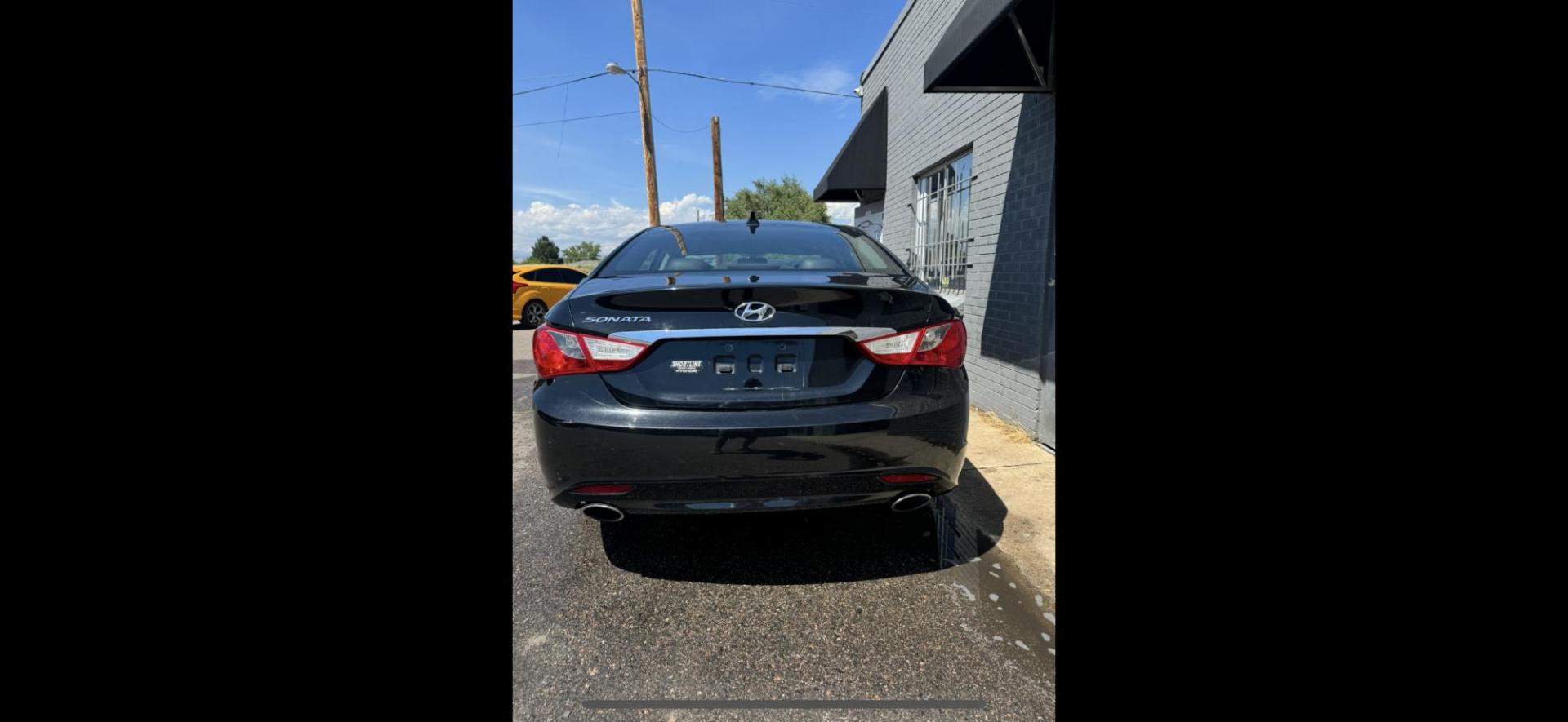 2011 Hyundai Sonata Limited Auto (5NPEC4AC0BH) with an 2.4L L4 DOHC 16V engine, 5-Speed Automatic transmission, located at 5972 Sheridan Blvd., Arvada, CO, 80003, (303) 422-4988, 39.805470, -105.053001 - This car is in very good condition aside from a little bit of hail damage. Runs and drives perfectly fine with a good set of wheels on it. A very smooth front wheel drive ride. Heater and AC both work perfectly fine as well. - Photo#2