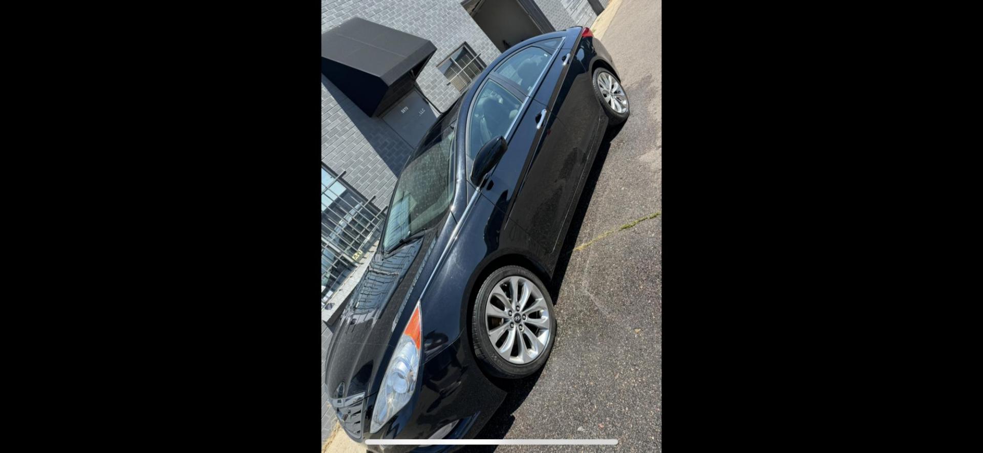 2011 Hyundai Sonata Limited Auto (5NPEC4AC0BH) with an 2.4L L4 DOHC 16V engine, 5-Speed Automatic transmission, located at 5972 Sheridan Blvd., Arvada, CO, 80003, (303) 422-4988, 39.805470, -105.053001 - This car is in very good condition aside from a little bit of hail damage. Runs and drives perfectly fine with a good set of wheels on it. A very smooth front wheel drive ride. Heater and AC both work perfectly fine as well. - Photo#8